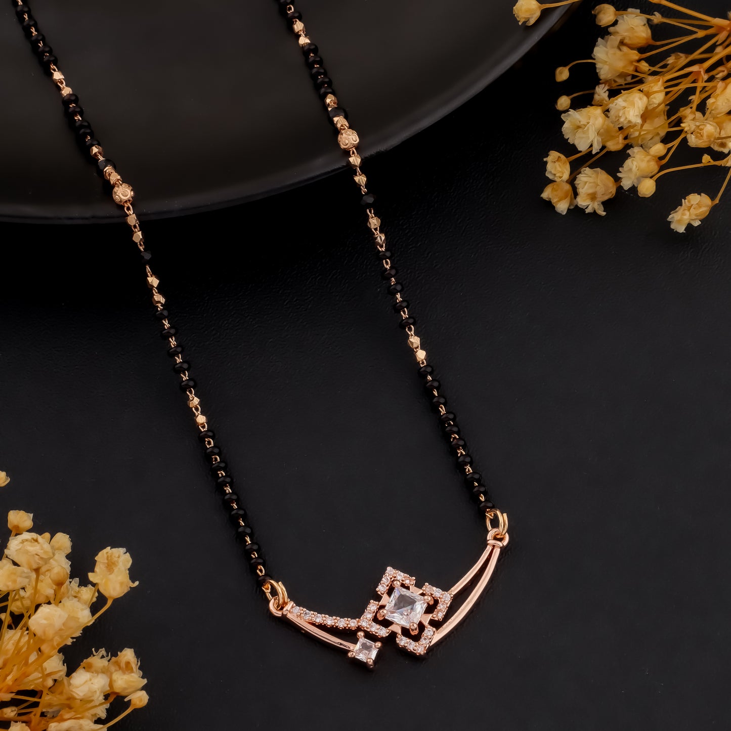 Somiya Mangalsutra