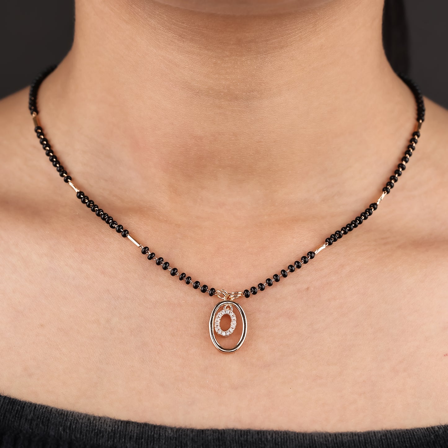 Farida Mangalsutra
