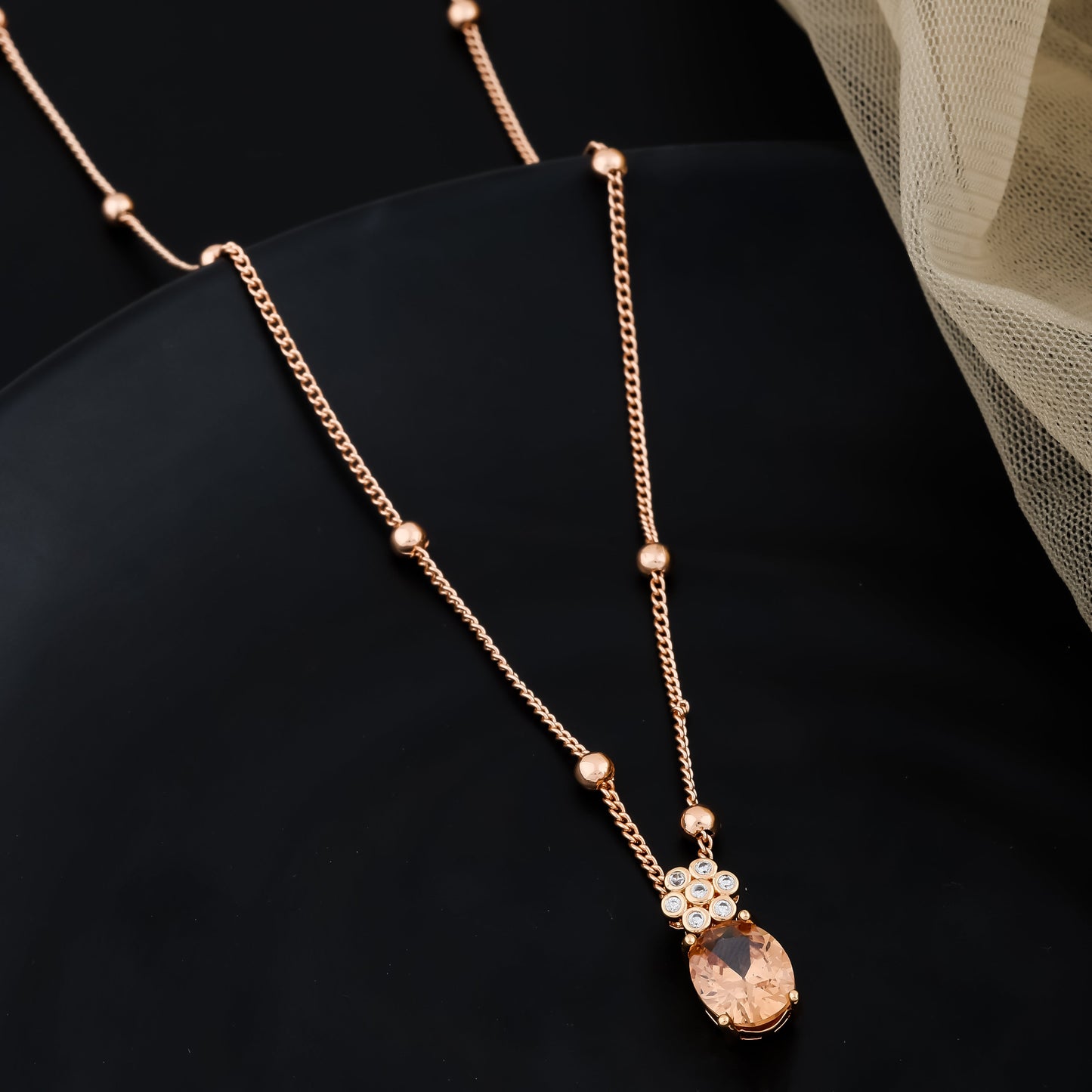 Aurelia Oval Necklace