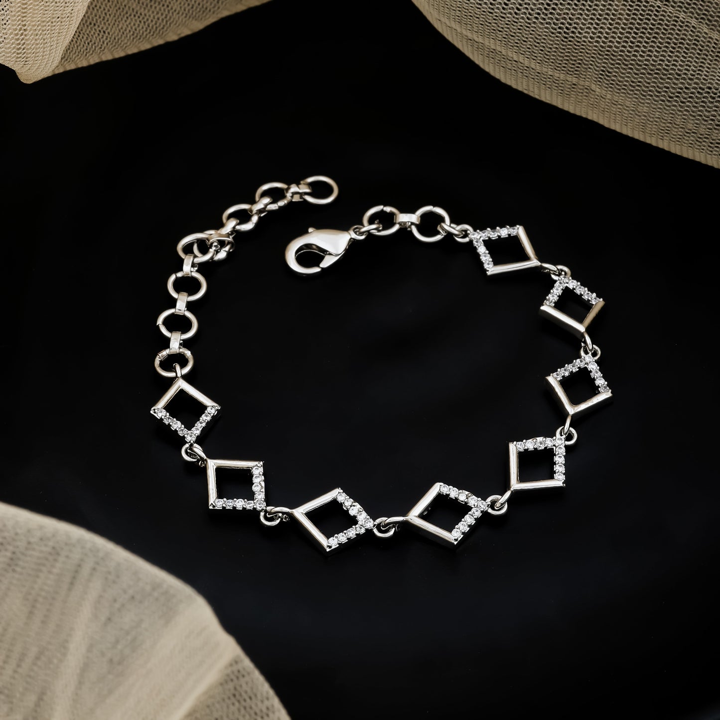 Geometric Diamond-Link Bracelet