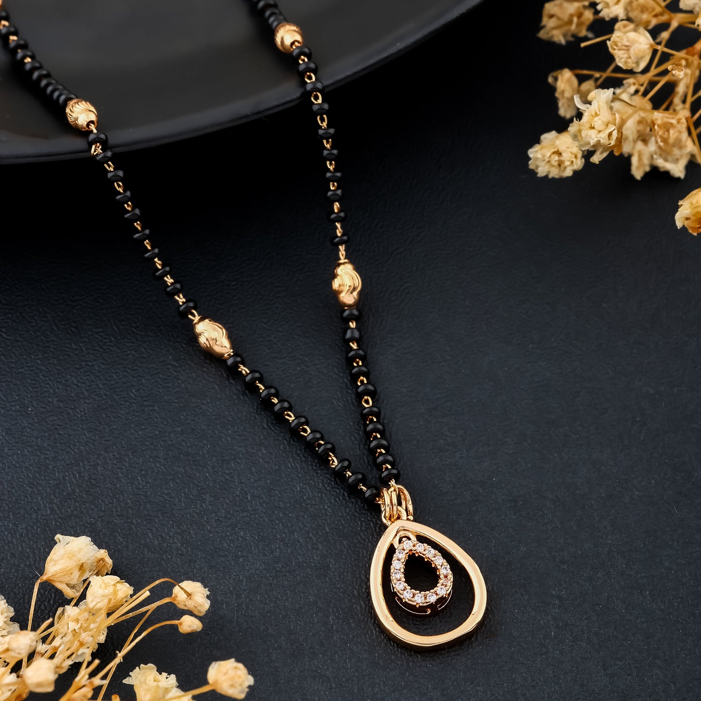 Navira Mangalsutra