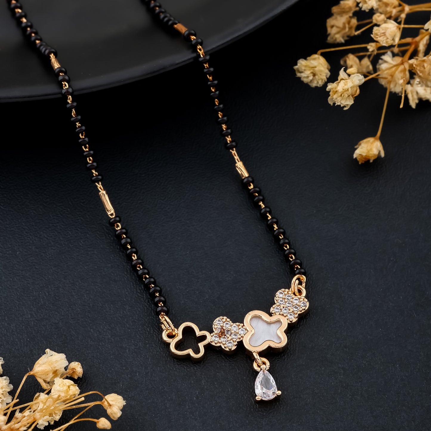 Sanvika Mangalsutra