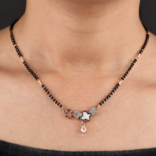 Sanvika Mangalsutra