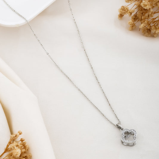 Crystal Clover Necklace