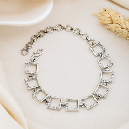 Modern Silver Geometric Link Bracelet