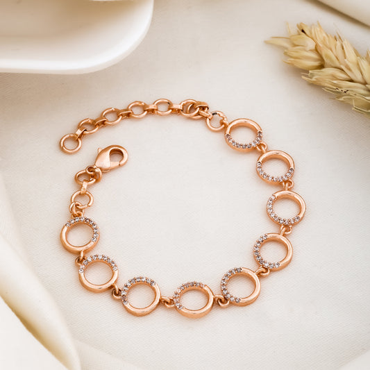 Elegant Rose Gold Circle Link Bracelet